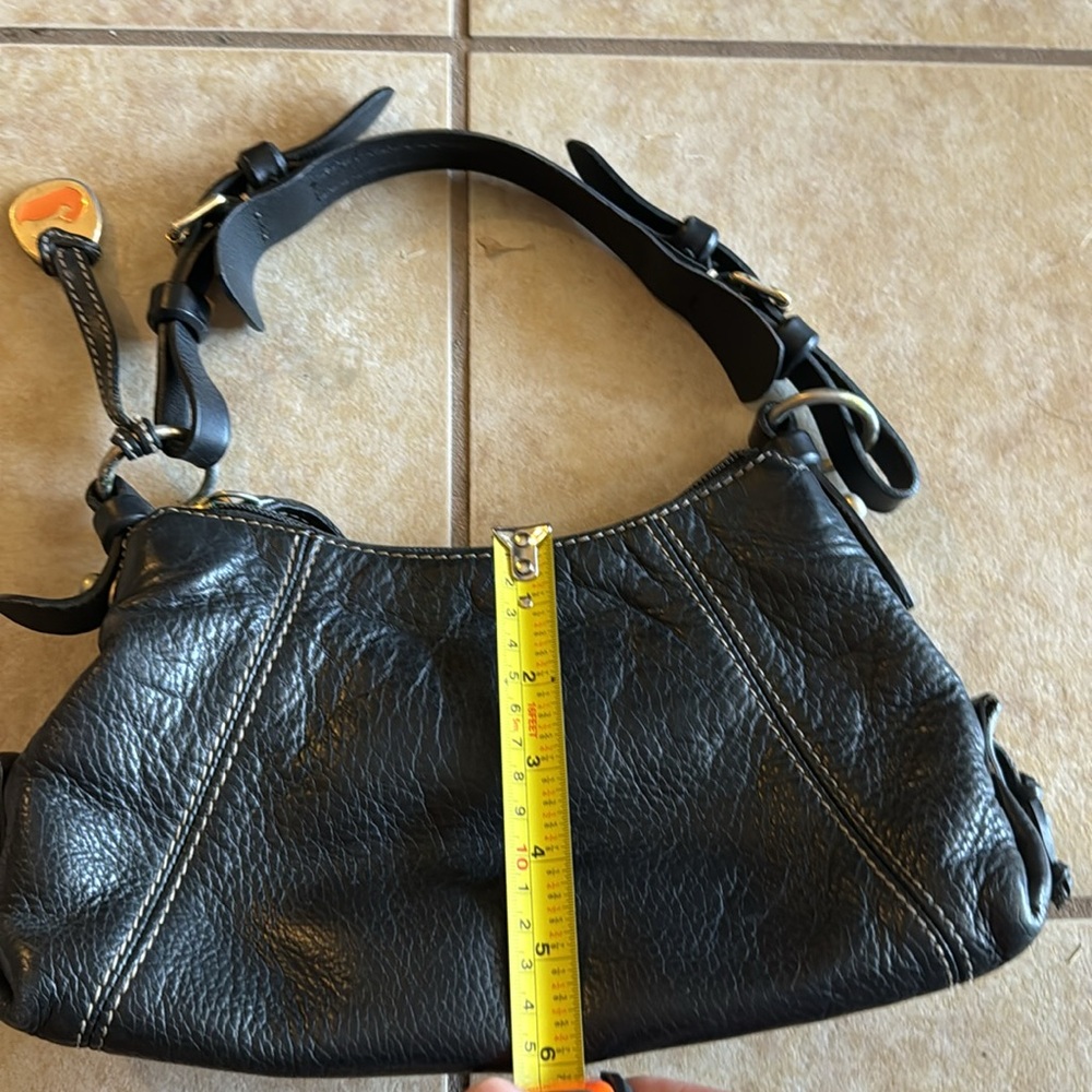 Dooney & Burke purse - Picture 6 of 7